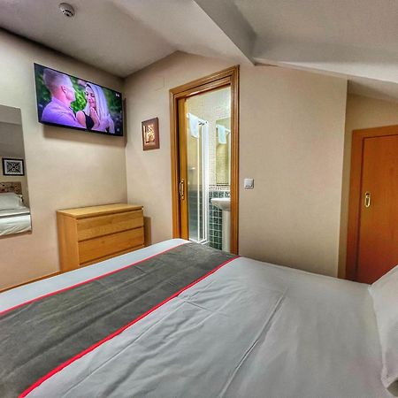 Hostal La Colmena Vicolozano Bagian luar foto