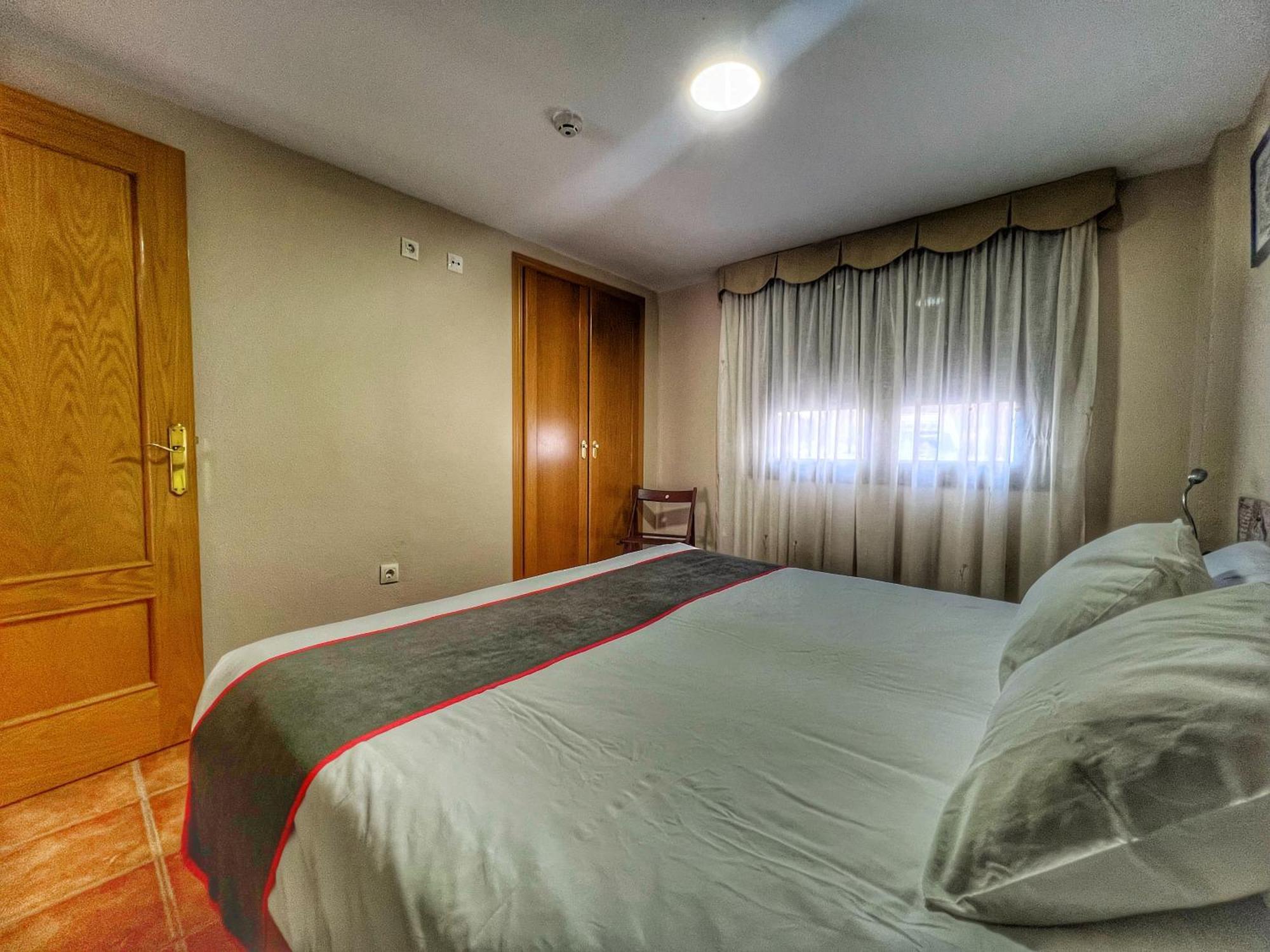 Hostal La Colmena Vicolozano Bagian luar foto
