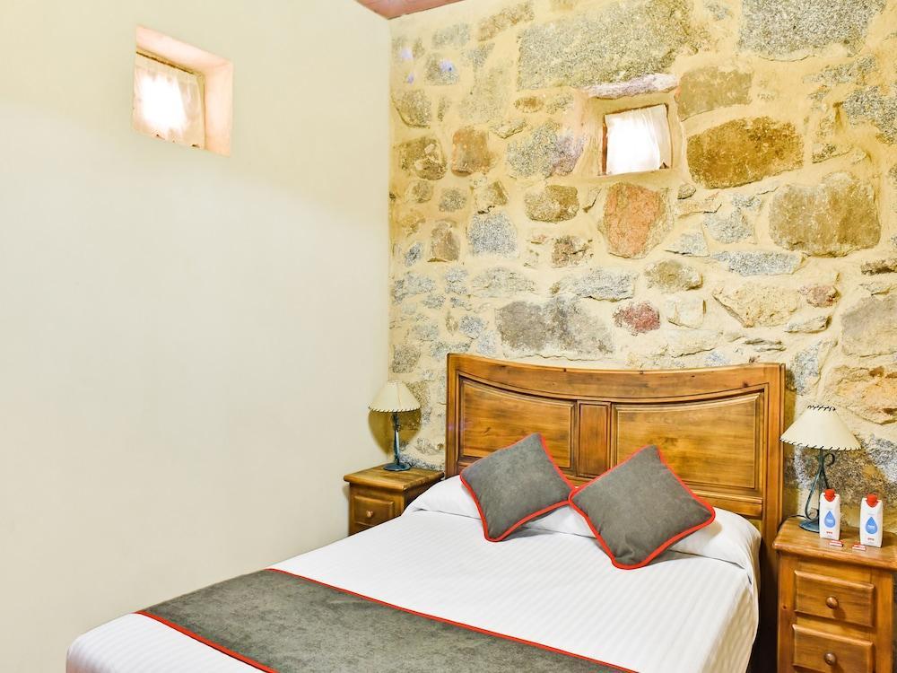 Hostal La Colmena Vicolozano Bagian luar foto